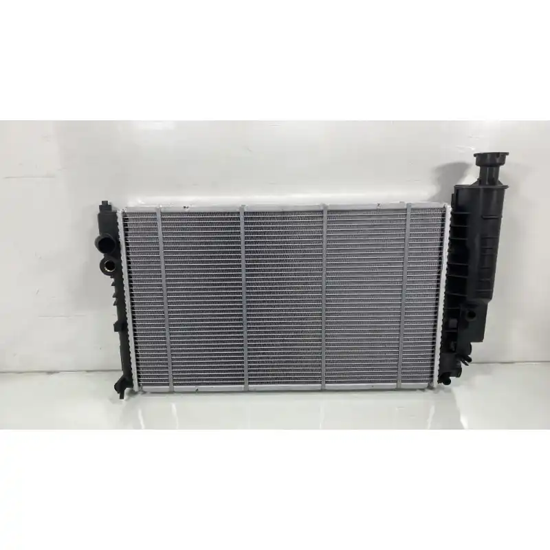 Radiateur eau PEUGEOT 405 - Prêt à expédier