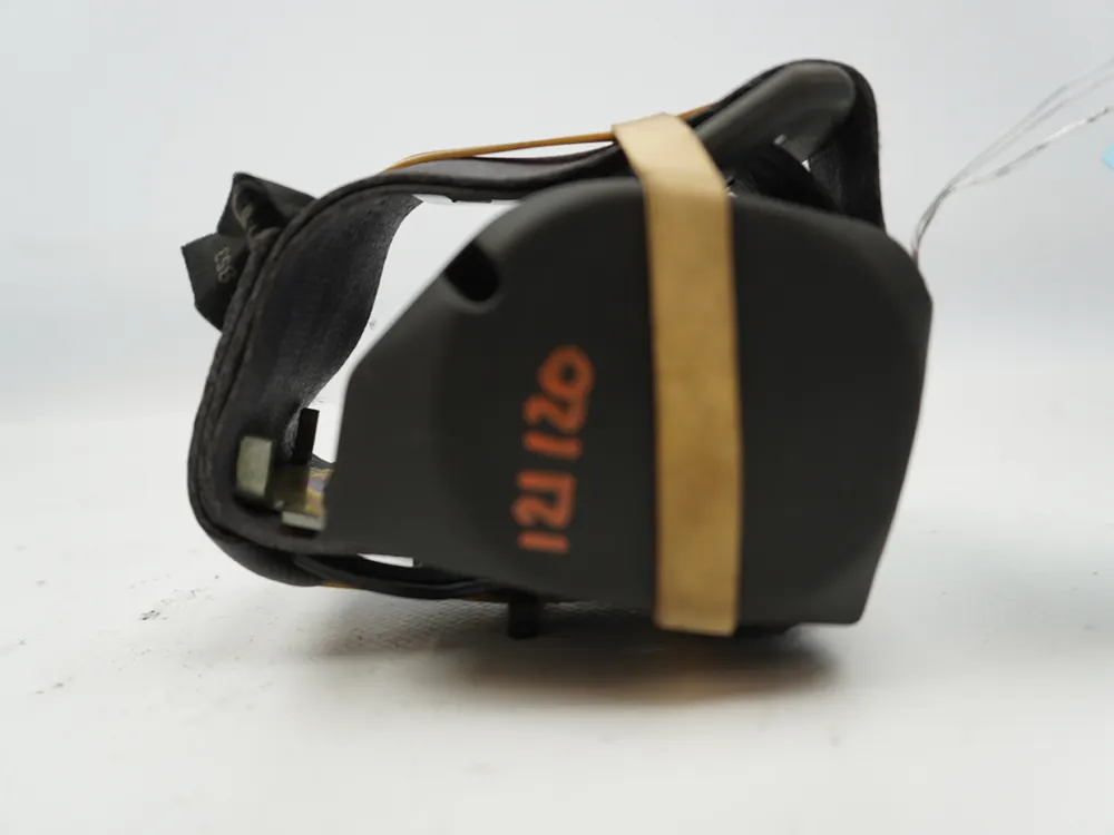 Se termine bientôt - Ceinture arrière droite occasion RENAULT 19 Phase 2 - 1.9 D