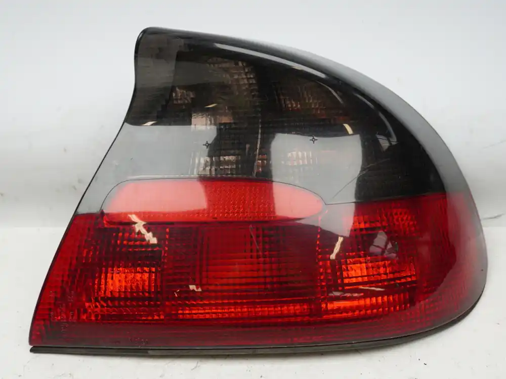 Feu arrière droit occasion OPEL TIGRA I Phase 1 - 1.4i 16v 90ch | Produit tendance