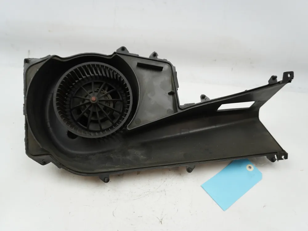 Ventilateur de chauffage occasion RENAULT TWINGO I Phase 3 - 1.2i - Aujourd'hui seulement