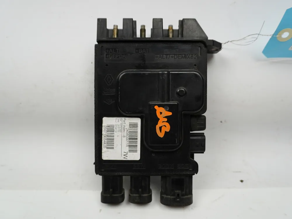 Fusible batterie de traction occasion RENAULT SCENIC III Phase 3 - 1.5 DCI 110ch - Commandez dès maintenant