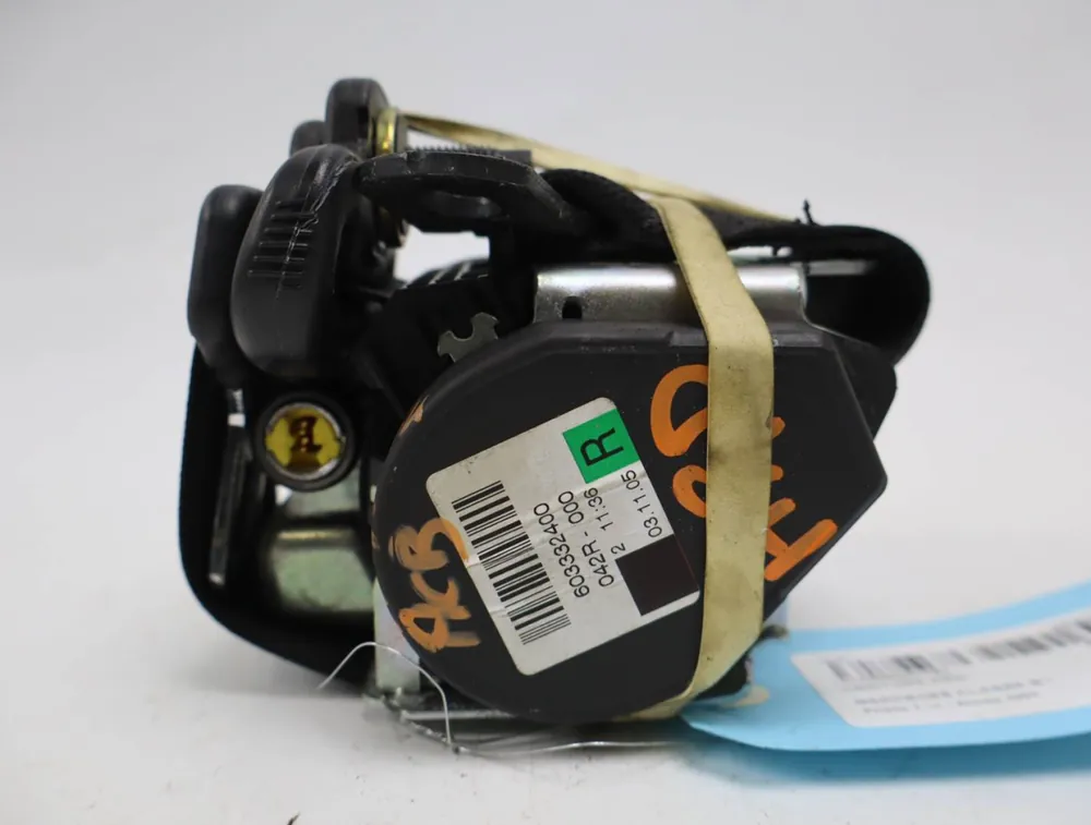 Très bien noté | Ceinture arrière droite occasion MERCEDES CLASSE B I Phase 1 - B200CDI 140ch