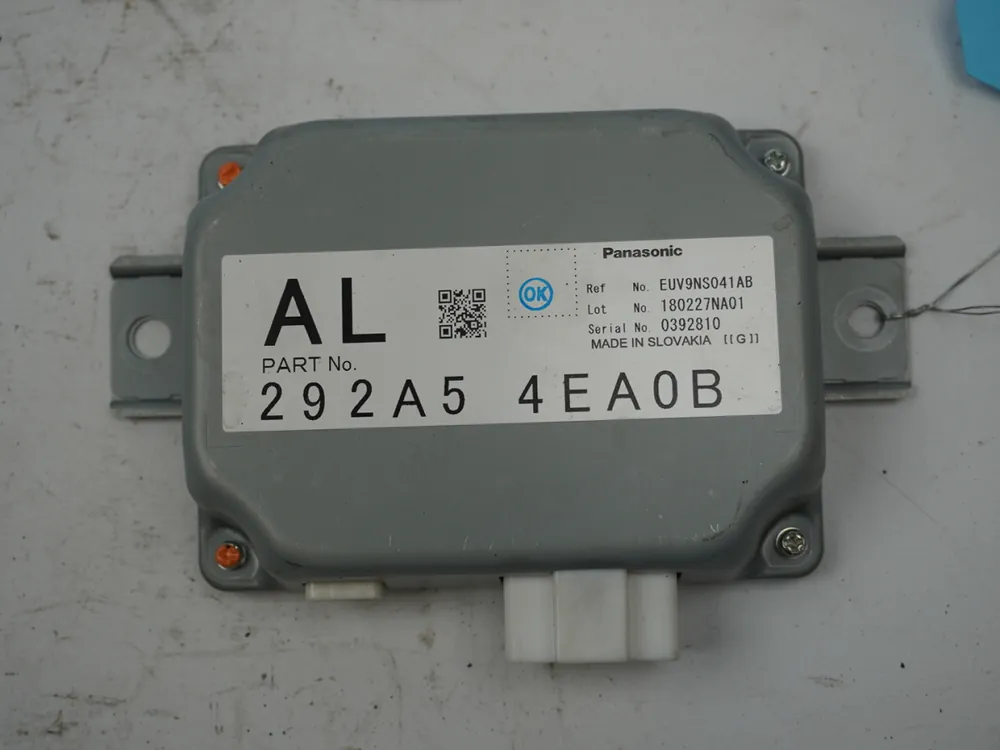 Module batterie occasion NISSAN QASHQAI II Phase 2 - 1.5 dCi 115ch - Stock presque épuisé