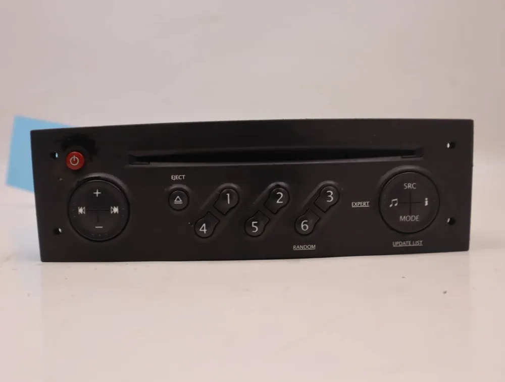 Autoradio occasion RENAULT MEGANE II Phase 2 - 1.5 DCI 105ch | Nouveau chez nous