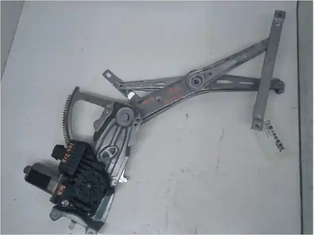 Mecanisme+moteur leve-glace avg occasion OPEL ZAFIRA II Phase 2 - 1.6i 16v 115ch - Plébiscité par les clients