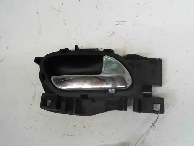 Offre spéciale | Poignee int porte ard occasion CITROEN C4 PICASSO I Phase 1 - 1.6 HDi 16v 110ch