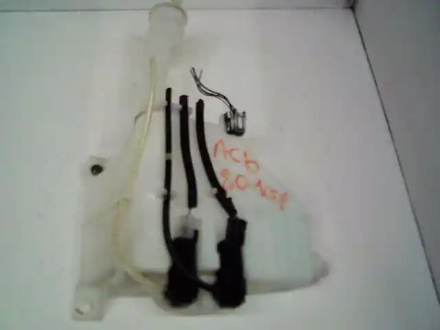 Reservoir lave-glace avant occasion MAZDA 626 IV Phase 2 - 1.8i 101ch | Achetez en ligne