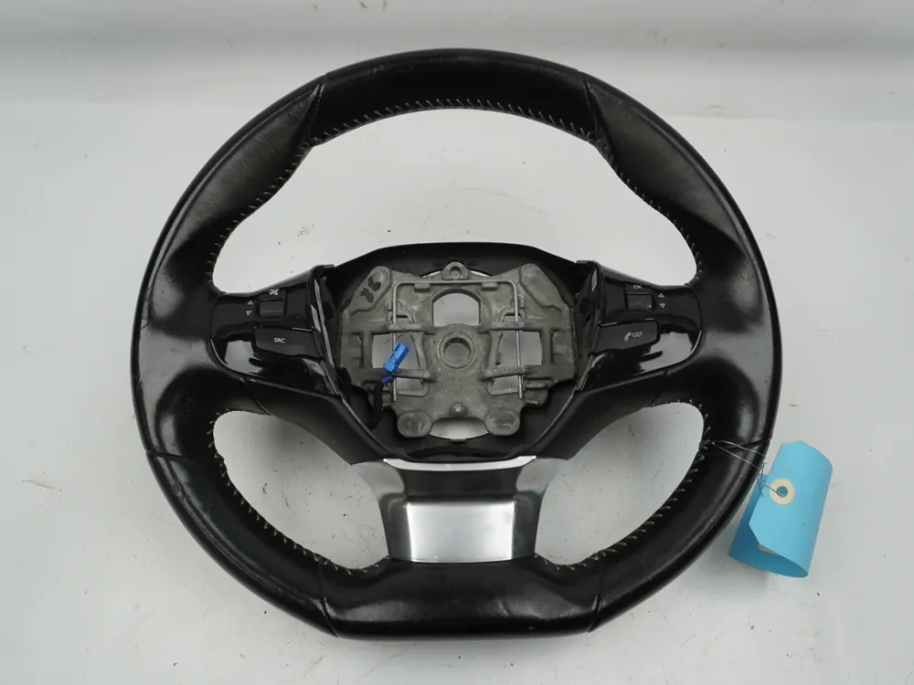 Volant de direction occasion PEUGEOT 308 II Phase 2 - 1.5 BlueHDi 130ch - Réduction
