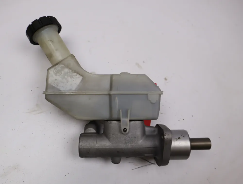 Maitre cylindre occasion RENAULT MODUS Phase 2 - 1.5 DCI 105ch - Commandez dès maintenant