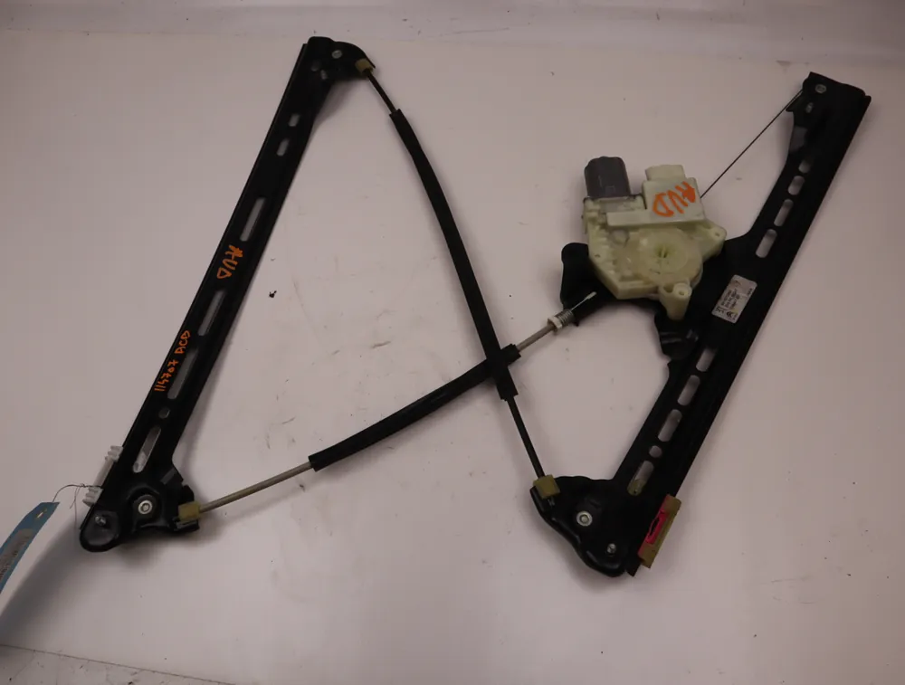 Mecanisme + moteur lève-glace avant droit occasion CITROEN C4 PICASSO II Phase 2 - 2.0 HDI 150ch - Profitez-en