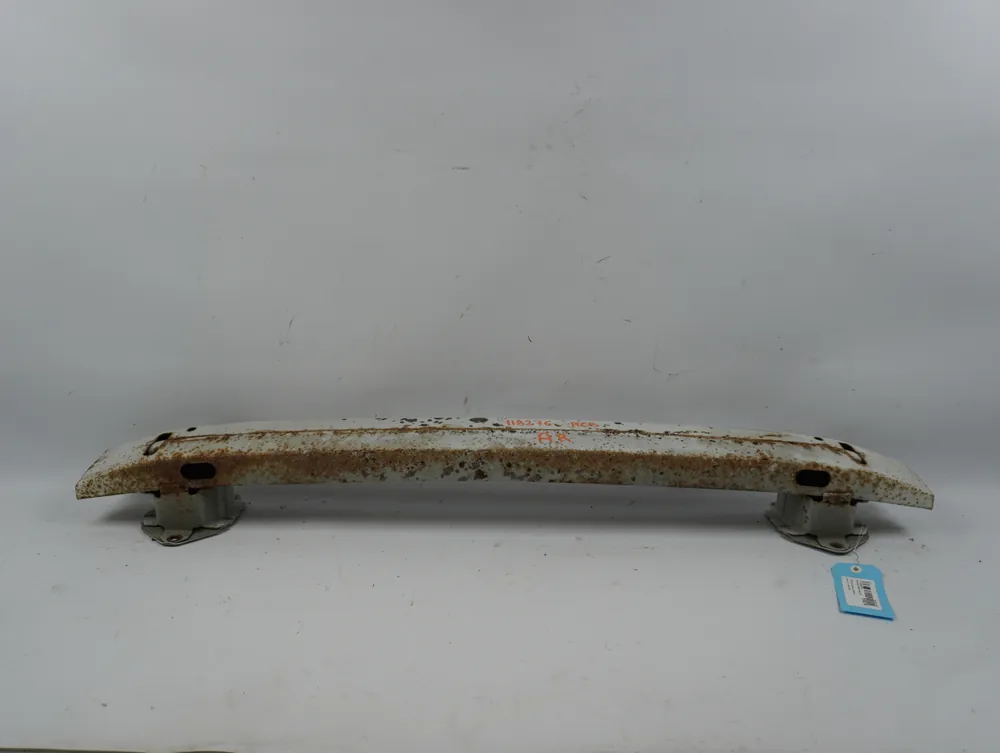 Renfort pare-choc arrière occasion TOYOTA COROLLA VERSO II phase 2 - 2.2D 136ch - Prix choc