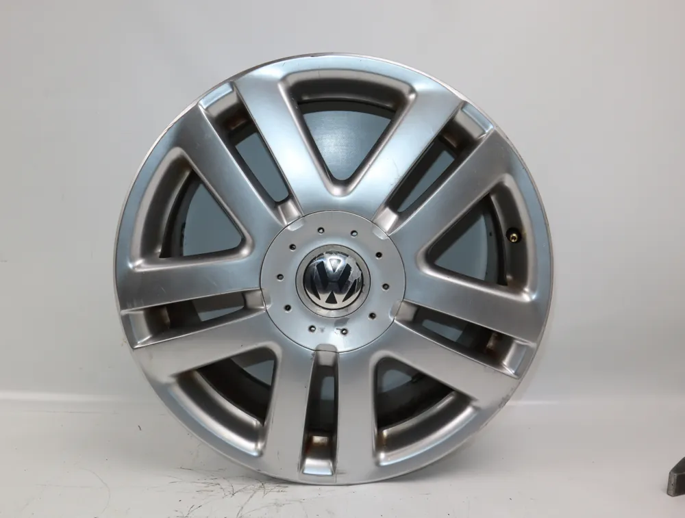 Retour facile - Jante aluminium occasion VOLKSWAGEN GOLF V Phase 1 - 2.0 FSI 150ch