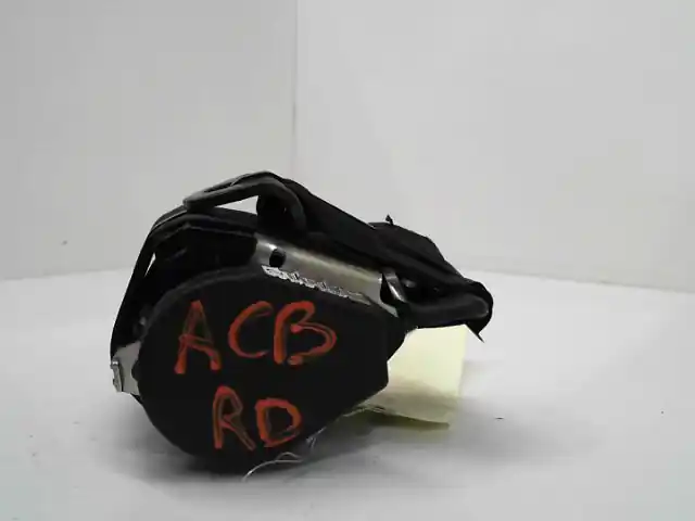 Achat sécurisé | Ceinture arrière droite occasion PEUGEOT 207 CC Phase 1 - 1.6 HDI 112ch