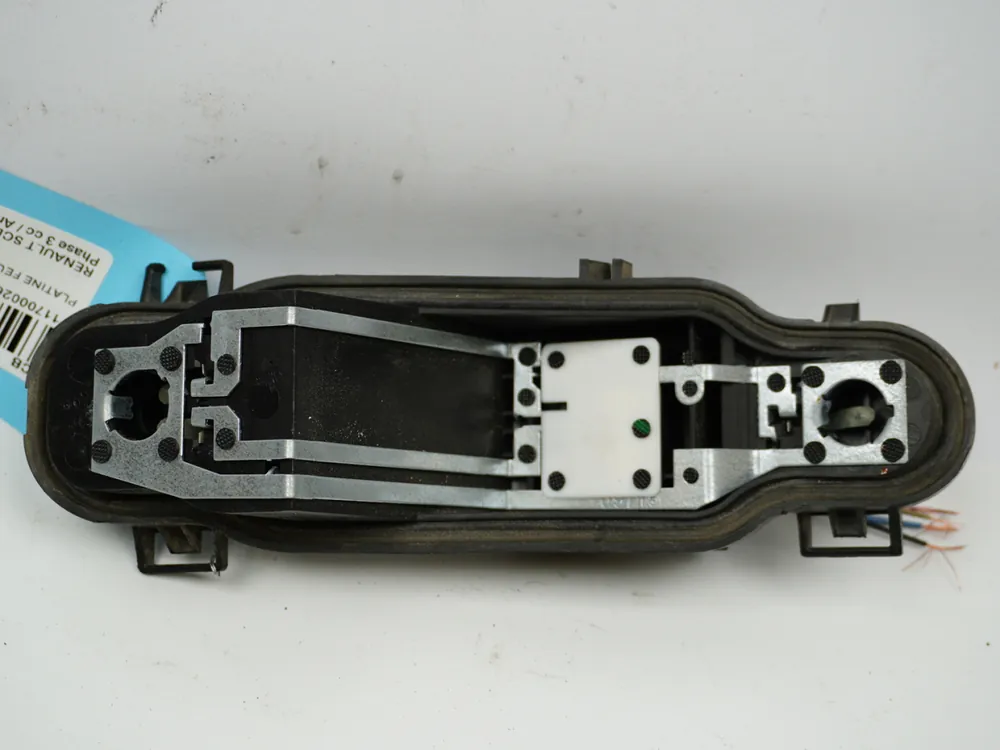 Profitez-en - Platine feu arrière gauche occasion RENAULT SCENIC III Phase 3 - 1.2i 115ch