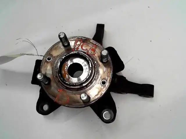 Fusee avd occasion HYUNDAI I 10 I Phase 1 - 1.2i | Tout juste arrivé
