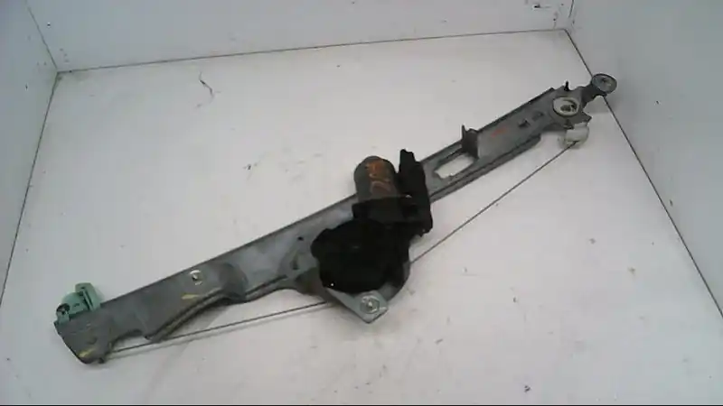 Mecanisme + moteur lève-glace avant droit occasion RENAULT SCENIC II Phase 1 - 1.5 DCI 100ch | Retour facile