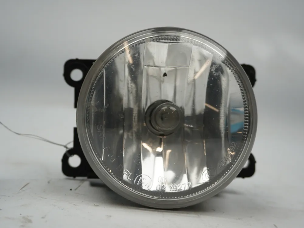 Aujourd'hui seulement | Phare antibrouillard avant gauche occasion CITROEN C3 III Phase 1 - 1.2i 82ch