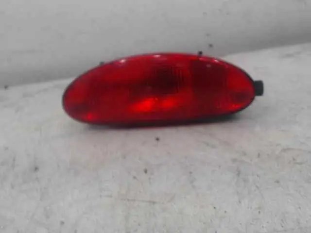 Bonne affaire | Feu de brouillard Peugeot 206 6351K5
