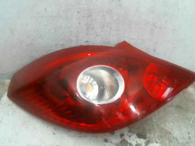 Feu arriere gauche Opel CORSA 93189092 | Bonne affaire