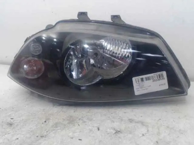 Phare droit Seat IBIZA 2002 6L1941752M | Prix cassé