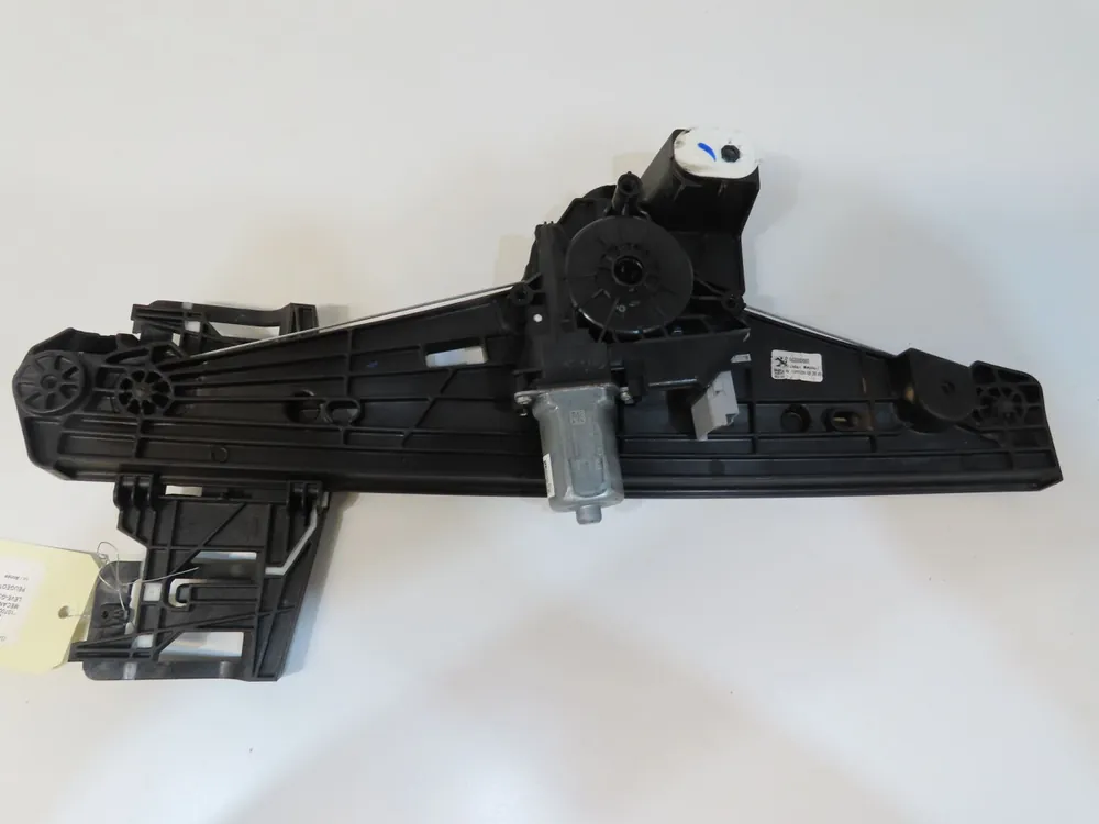 Offre limitée - Mecanisme+moteur leve-glace ard occasion PEUGEOT 2008