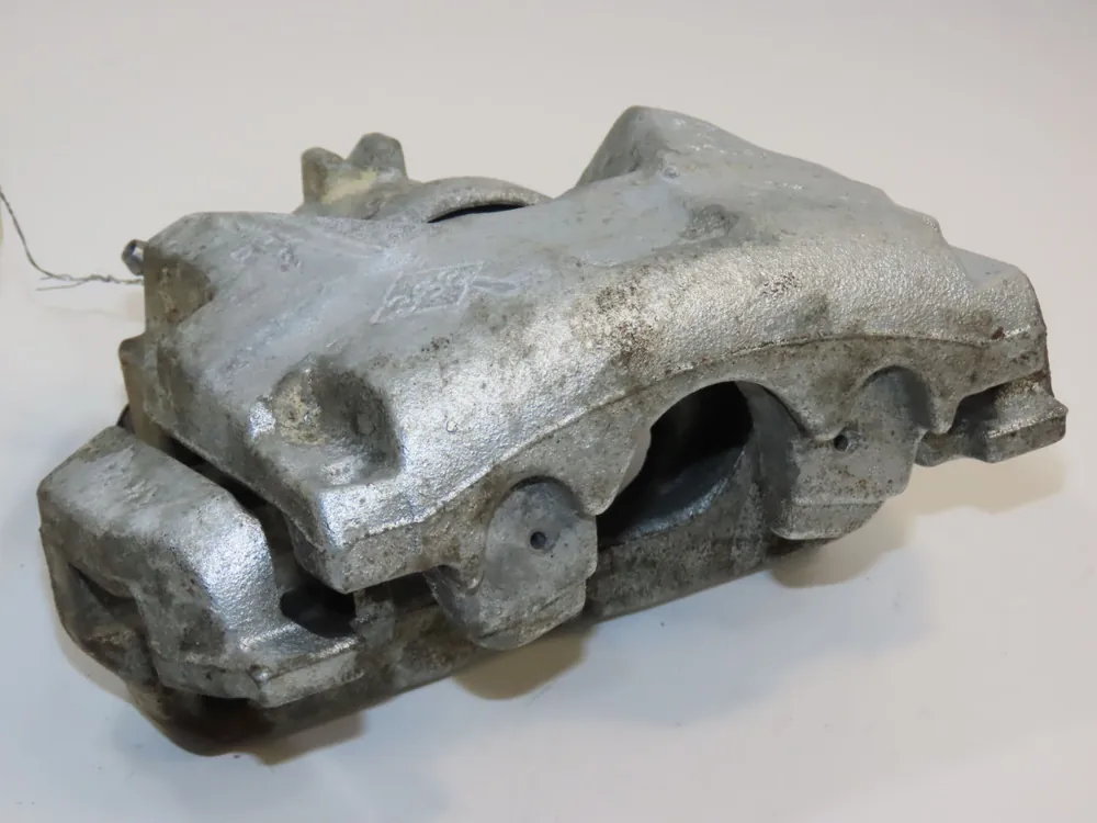 Etrier de frein avant droit occasion RENAULT CLIO V | Premium