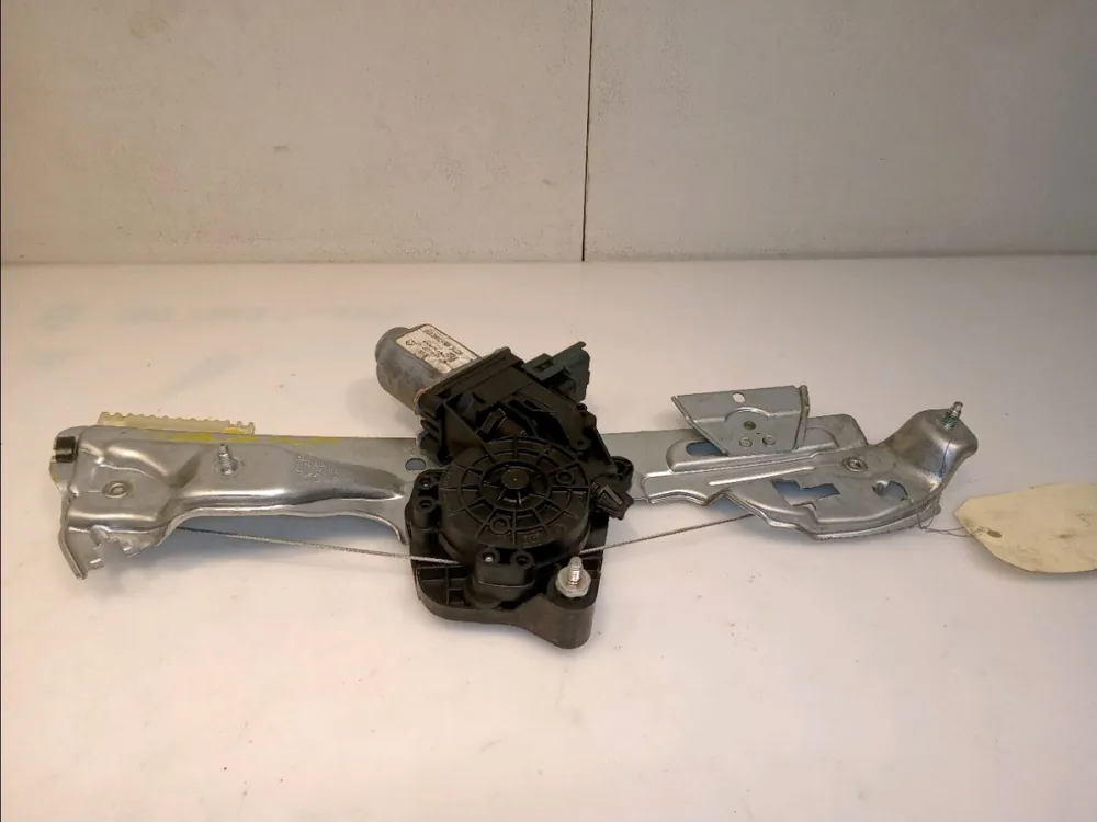 Tout juste arrivé | Mecanisme+moteur leve-glace ard occasion RENAULT MEGANE IVPhase 1 12-2015->... 1.5 DCi 115ch