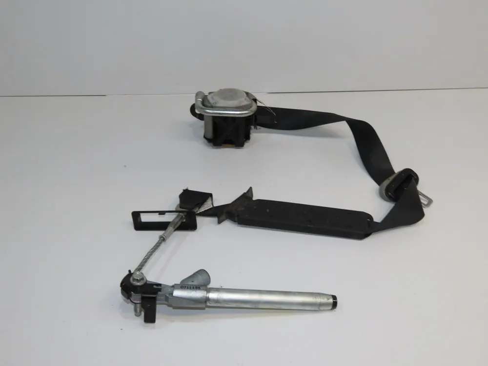 Haute qualité | Ceinture avant gauche occasion NISSAN 146Phase 1 04-1995->04-1999 2.0 DCI 150ch