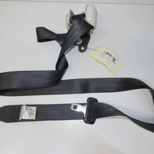 Achat sécurisé - Ceinture arrière droite occasion SUZUKI SWIFT IIIPhase 1 03-2005->09-2011 1.3i 90ch