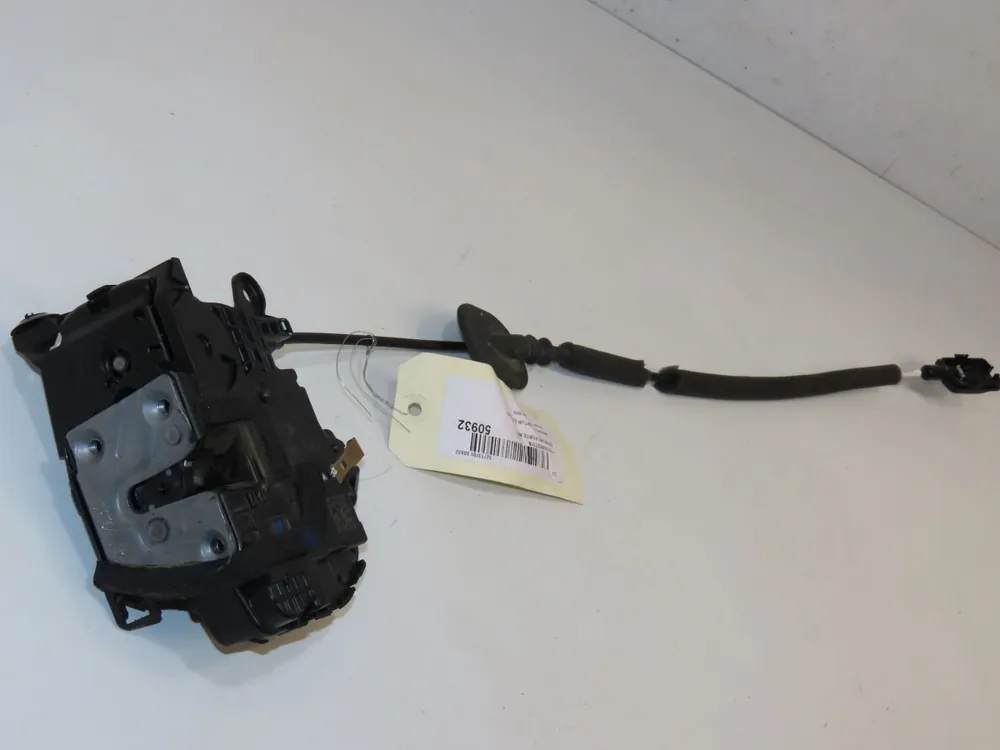 Expédition immédiate | Serrure porte avd occasion RENAULT CAPTURPhase 1 02-2013->... 0.9 90 ch