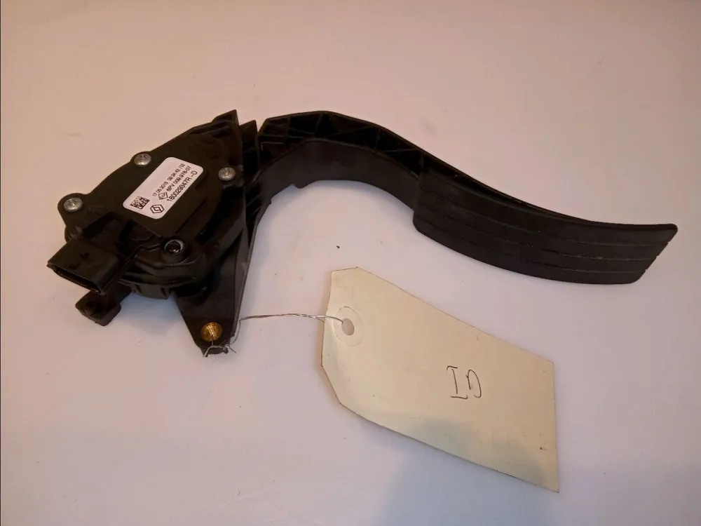 Potentiometre accelerateur occasion RENAULT CLIO IVPhase 1 07-2012->... 1.5 DCI 90ch | Disponible maintenant