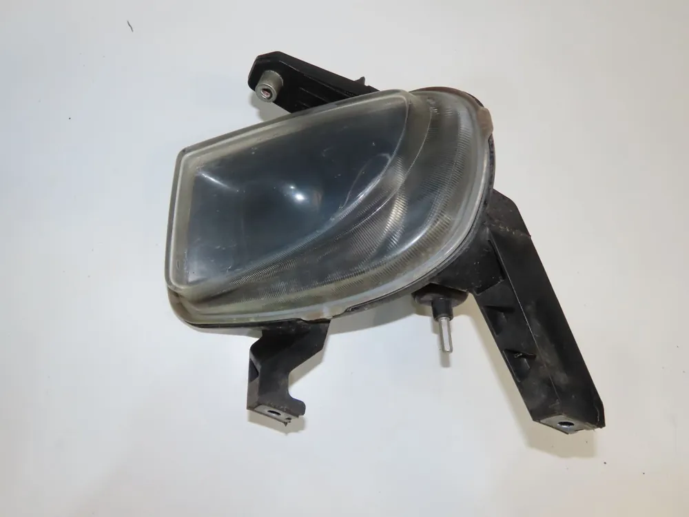 Phare antibrouillard avant gauche occasion FIAT GRANDE PUNTO IIIPhase 1 09-2005->12-2013 1.3 DT MULTIJET 16v 75ch | Derniers jours
