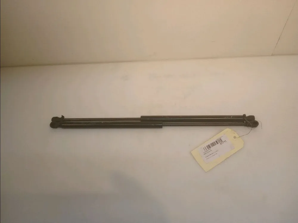 Verin droit hayon occasion SUZUKI SPLASHPhase 1 03-2008->12-2012 1.3 CDTI 75ch | Prix usine