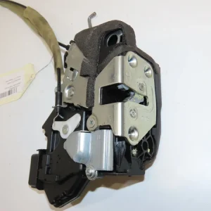 Ajoutez au panier - Serrure porte avd occasion MAZDA 3 IPhase 2 07-2006->06-2009 2.0 MZR