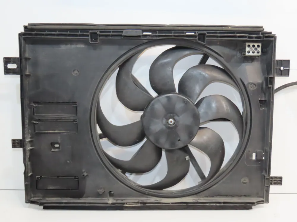 Nouveauté - Ventilateur de refroidissement occasion CITROEN 146Phase 1 04-1995->04-1999 1.6 BlueHDI 100ch