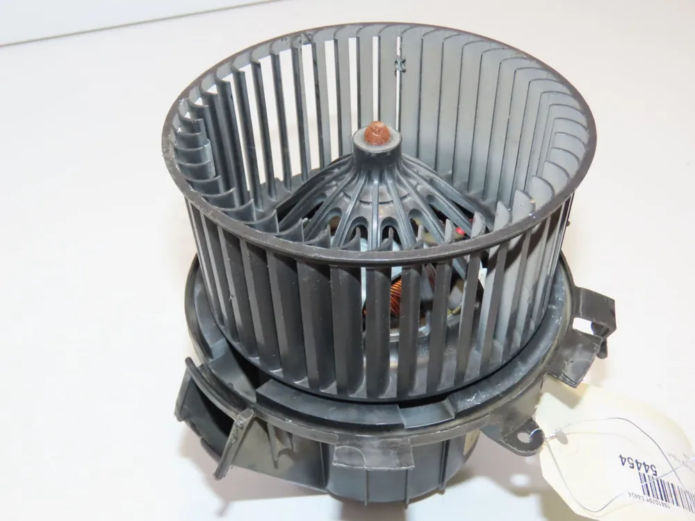 Ventilateur de chauffage occasion PEUGEOT 407phase 1 SW 07-2004->07-2008 1.6 HDI 110ch - Nouveauté