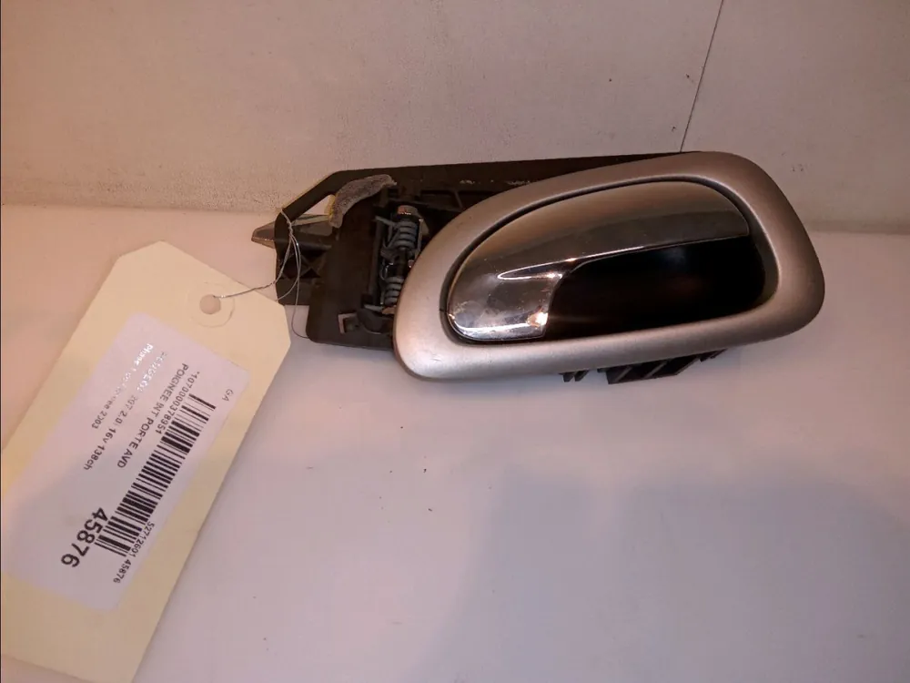 Disponible à la commande | Poignee int porte avd occasion PEUGEOT 307Phase 1 04-2001->06-2005 2.0i 16v 138ch