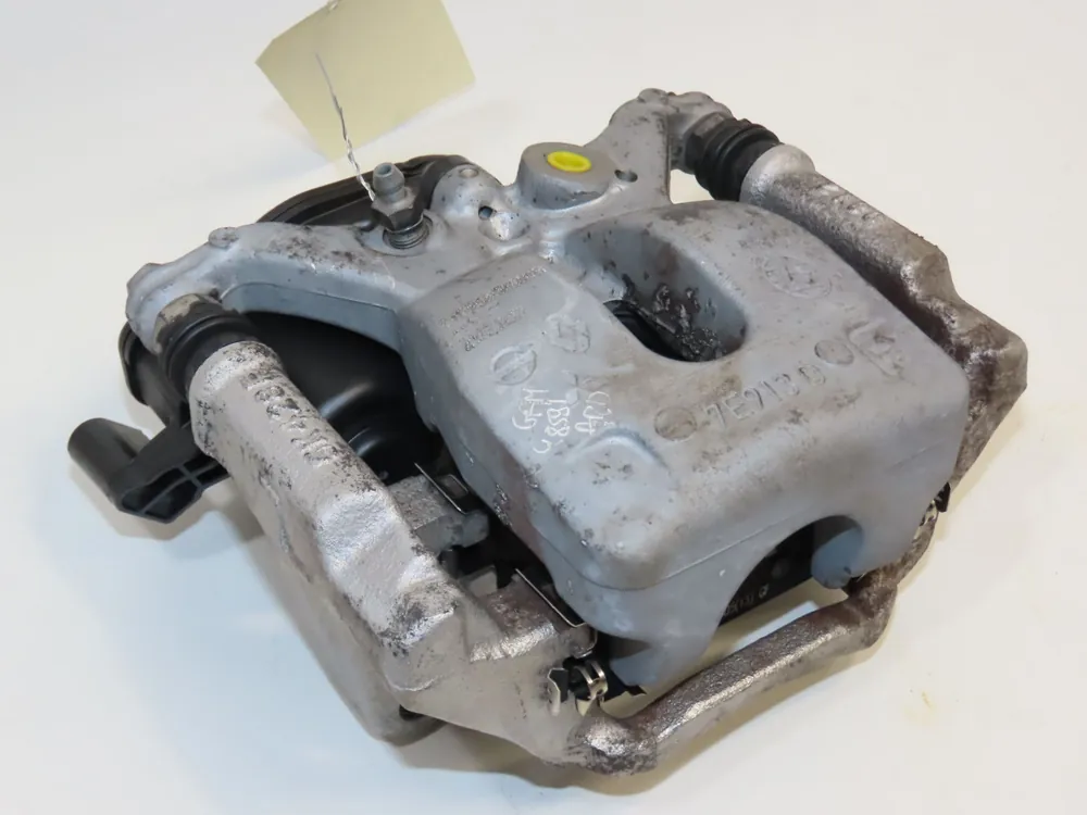 Offre spéciale | Etrier de frein arrière droit occasion RENAULT MEGANE V
