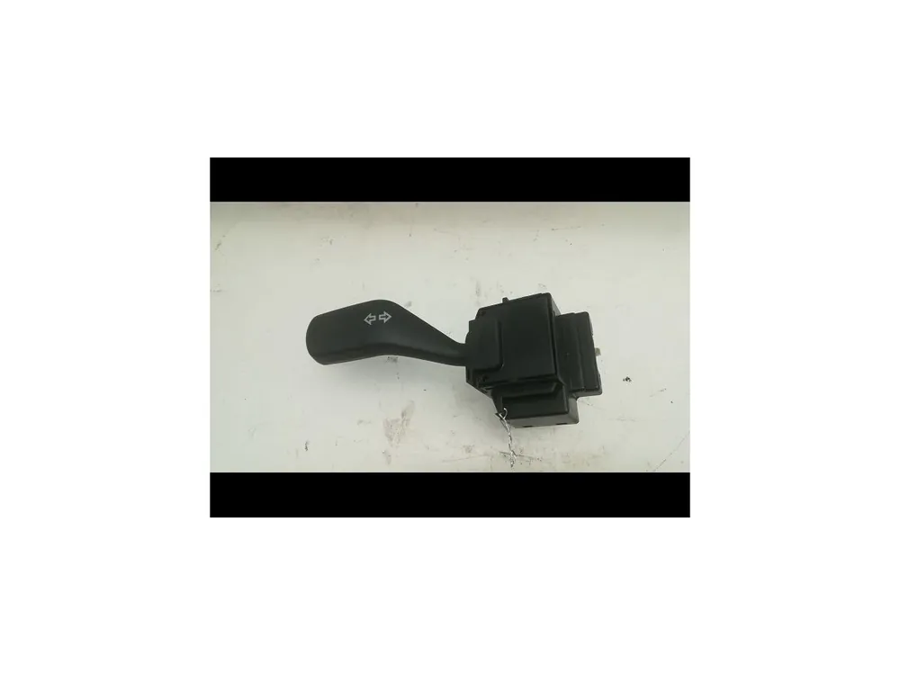 Très demandé - Commande clignotant occasion FORD FOCUS IIPhase 1 09-2004->12-2007 1.8 TDCI 115ch