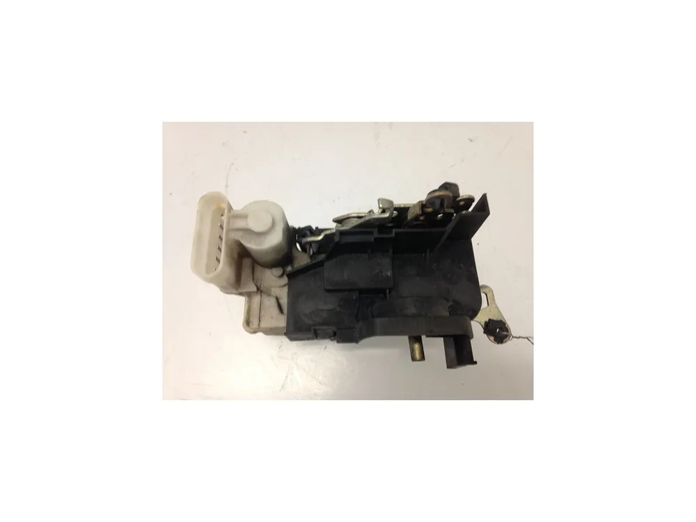 Profitez-en - Serrure porte avg occasion FIAT PUNTO IIPhase 1 10-1999->05-2003 60