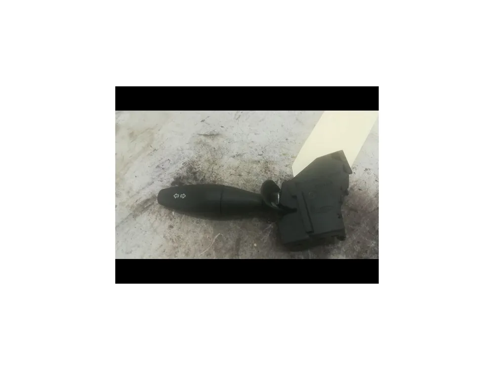 Jusqu'à épuisement des stocks | Commande clignotant occasion FORD FIESTA VPhase 2 10-2005->10-2008 1.4 TDCI